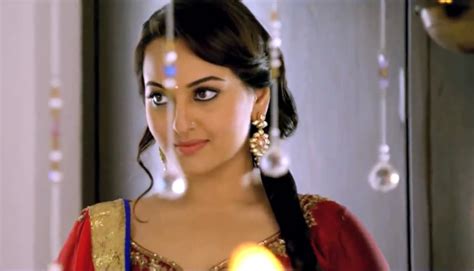 Sonakshi Sinha Holiday Movie Photo : sonakshi sinha photos on Rediff Pages