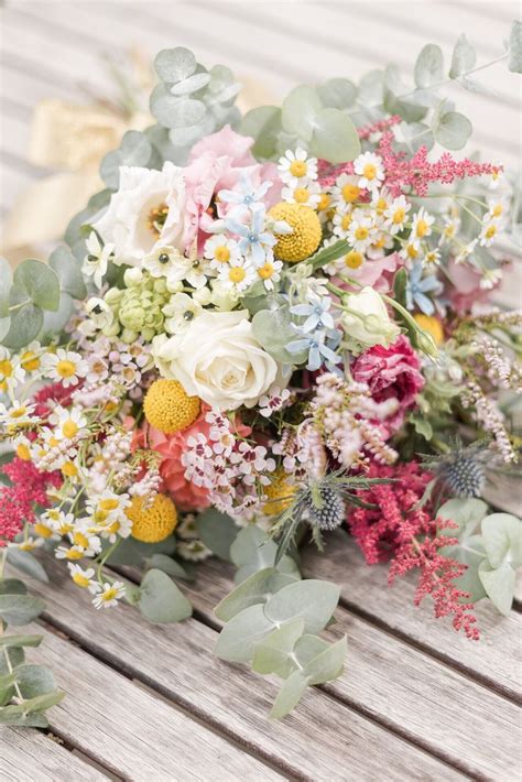 Bouquet de mariée coloré et naturel Bouquet mariée fleurs des champs