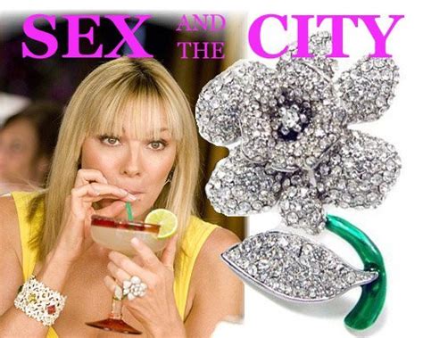 Beautiful Rose Ring Sex And The City Design Crystal Flower Floral Silver Stretch Osfa Band
