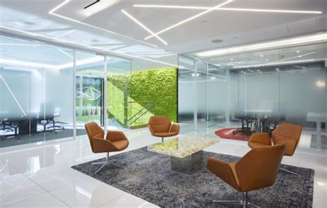 A New York City Full-Service Shared Office Unveils a Flexible High Design