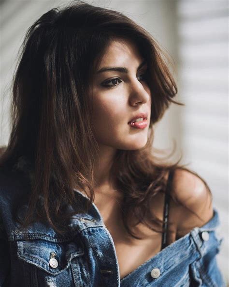 Rhea Chakraborty Wallpapers Top Free Rhea Chakraborty Backgrounds