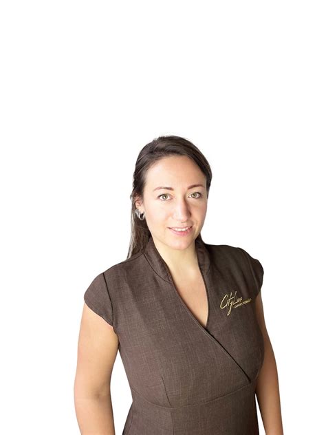 Cristina Massage Therapist Deep Tissue Massage In London