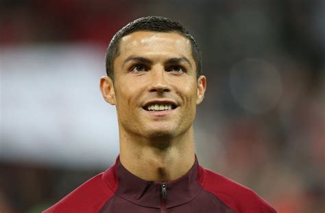 Soccer Star Cristiano Ronaldo Welcomes Twins Posts Sweet Photo On