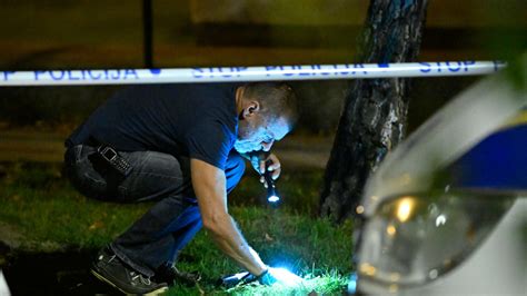 FOTO Policija Okupirala Kvart U Zagrebu Netko Je Pucao Po Domu