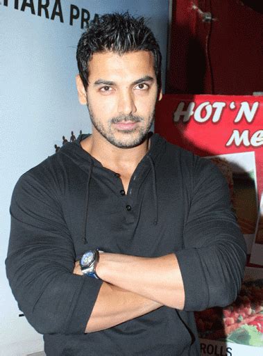 John Abraham Hot Photo Gallery Photos Images Naval Pics Cinemagigs