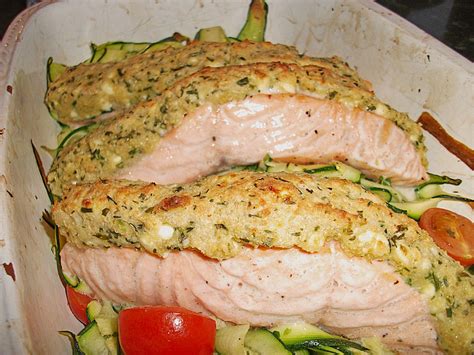 Lachsfilet Mit Feta Senf Kr Uterkruste Auf Zucchininudeln Von Sechmet