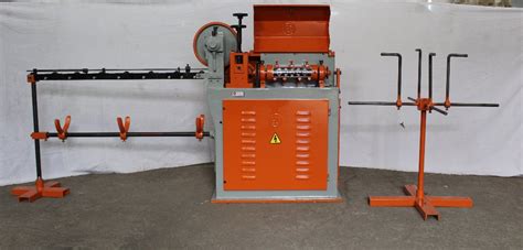 Round BTI 4mm Mini Wire Straightening And Cutting Machine M 04