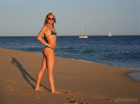 Bikini Model Kelly Sunshine AI Enhanced CaboCoralAndRandoms Topaz Faceai Enhance X