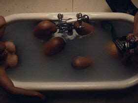 Nude Video Celebs Noni Hazlehurst Nude Monkey Grip