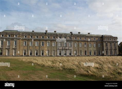 Petworth house hi-res stock photography and images - Alamy