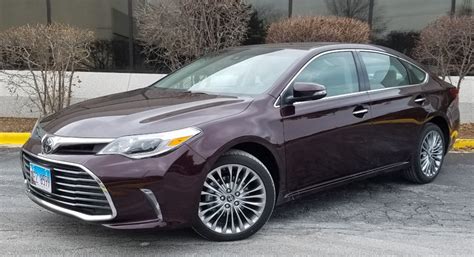 2018 Toyota Avalon Limited The Daily Drive | Consumer Guide®