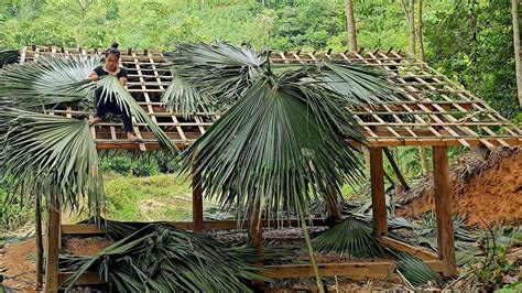 Techniques For Making Wooden Houses And Roofing With Palm Leaves Ng