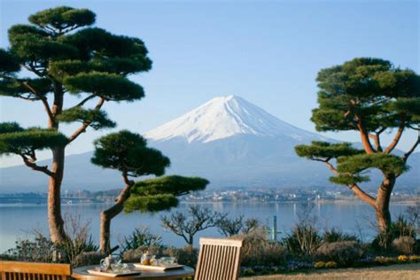 Hotels with Views of Mount Fuji | The Hotel Guru