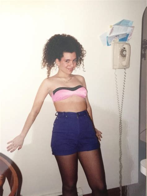 Hot Sexy Regine Chassagne Bikini Pics