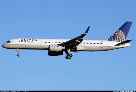 United Airlines Retrofits Part Of Its Boeing 757 200 Fleet With Blended