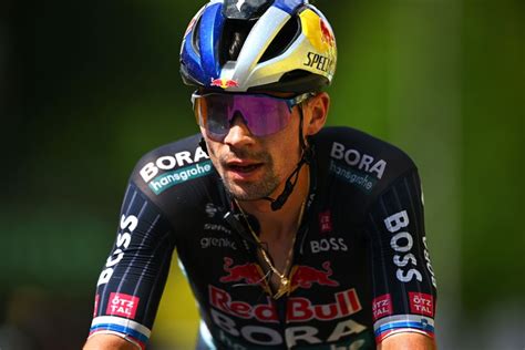 Primož Roglič back in action with Red Bull Bora Hansgrohe at Vuelta a