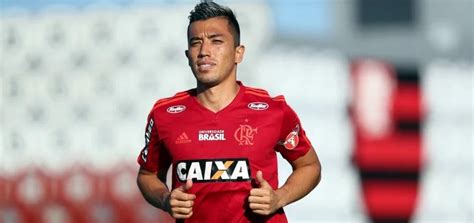 Santos Encaminha Contratação De Uribe Do Flamengo Rádio Clube Do Pará