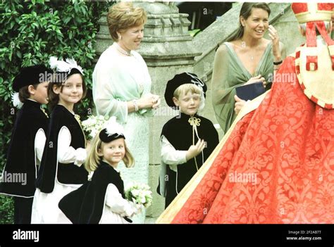 Royal Wedding Prince Edward Sophie Fotos Und Bildmaterial In Hoher Auflösung Alamy