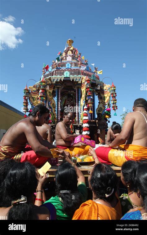 Ganesh Vinayagar Ther Thiruvizha Fotos Und Bildmaterial In Hoher