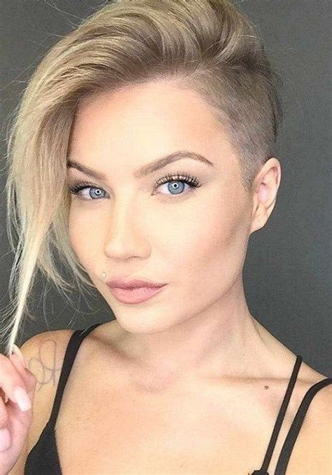 Stylish Short Side Shaved Haircuts Ideas For Women 2019 Shaved Hair Cuts Half Shaved Hair