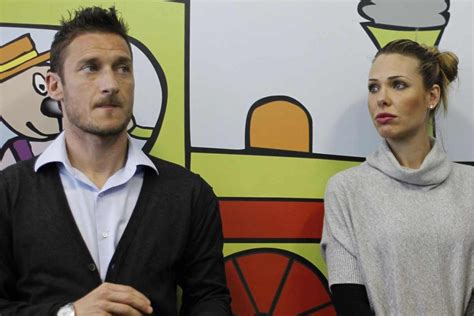 Totti E Ilary Insieme A New York Non Una Fake I Due Ex Felici