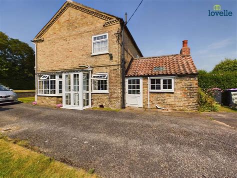 Wragby Road Sudbrooke Lincoln 2 Bed Semi Detached House £235 000