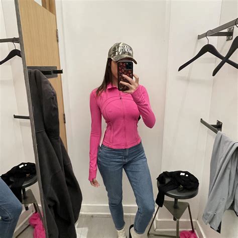 Love This Hot Pink R Lululemonhotties