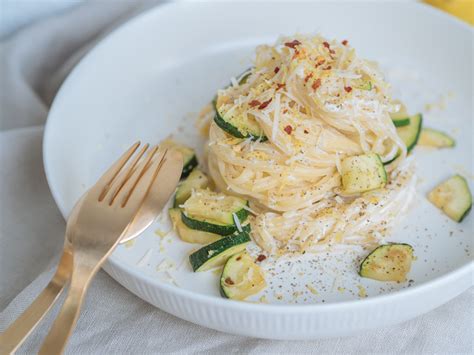 Einfache Zitronen Ricotta Pasta Rezept Unter 15 Minuten Lykke Life