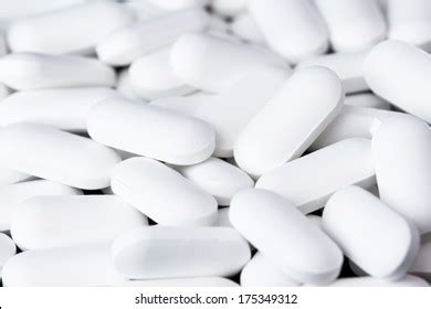 White Oval Pills Images Stock Photos Vectors Shutterstock