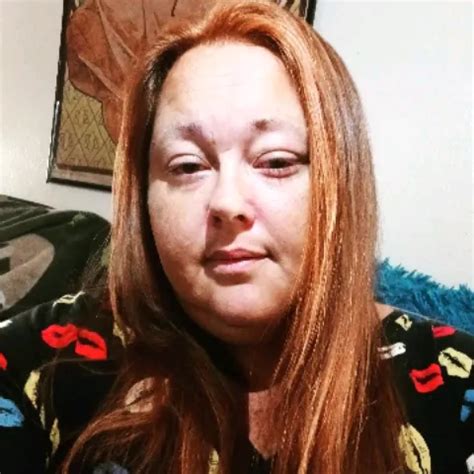 Verf Hrerischer Bbw Engel Deluca Neckt Ihn Mit Einem Footjob Bevor Er Schwanz Nimmt Xhamster