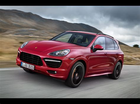 PORSCHE CAYENNE - porsche-cayenne_red_3.jpg