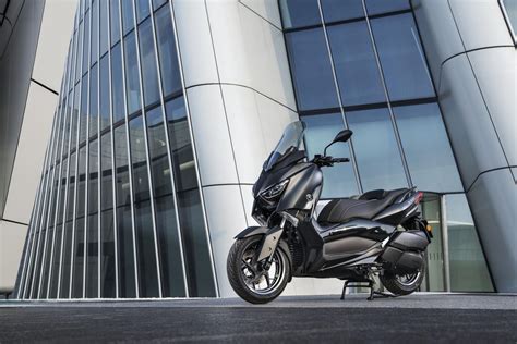 Yamaha XMAX IRON MAX 2019