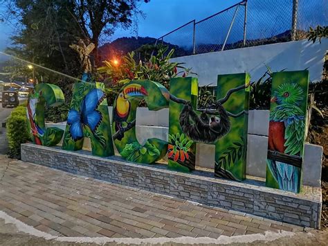 Murales Embellecen El Centro De Cach De Para So La Teja