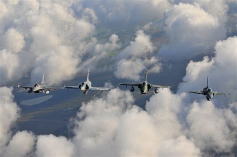 La aplicación del poder aéreo y América Latina