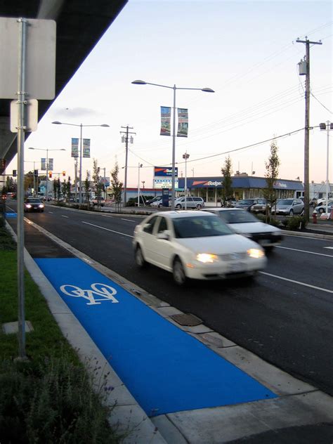 Bike Lanes – Gallery – Square One