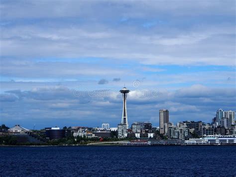 water view  downtown seattle buildings  space needle editorial