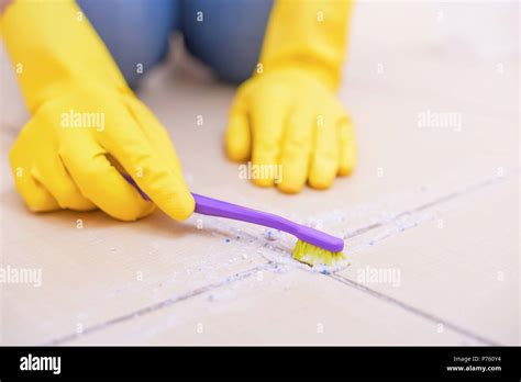 how to clean concrete tiles