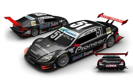 Stock Mobil Super Pioneer Racing estreia nas pistas Á tila Abreu e