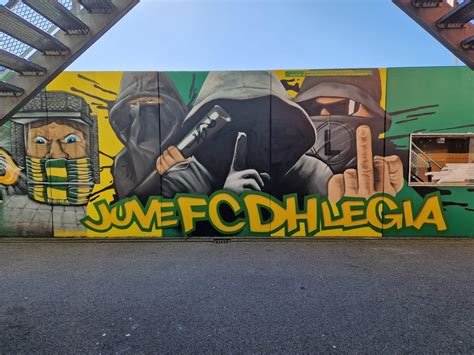 Nowe Legijne Graffiti Den Haag Legia 308 Legionisci