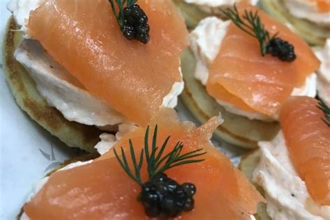 Buy Smoked Salmon Canapé Blinis Online