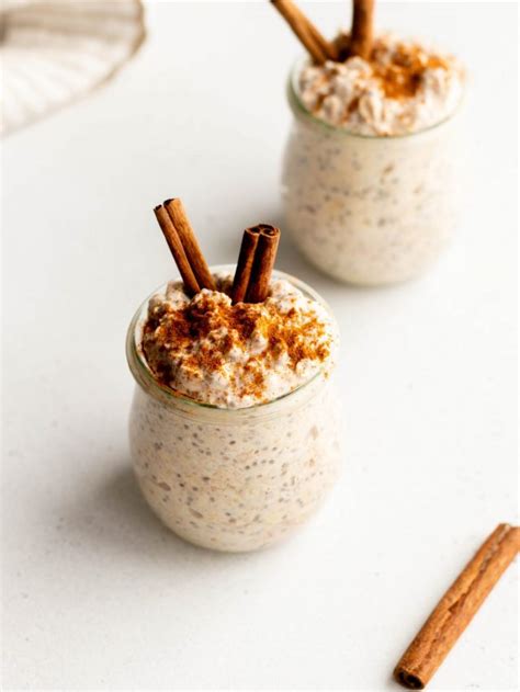 Cinnamon Roll Overnight Oats Recipe • Daisybeet