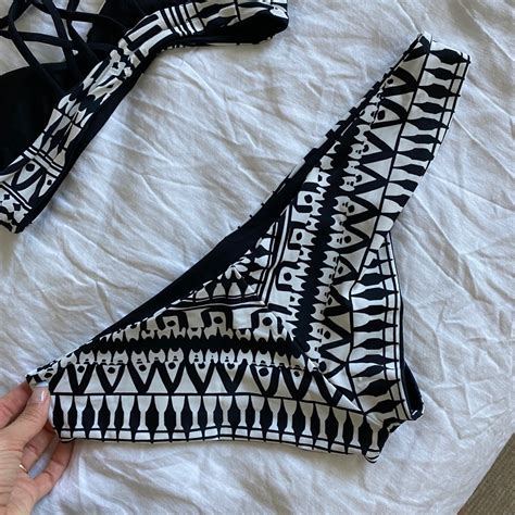 Geo Seamless Black White Bikini Gem