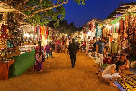 12 Amazing Places To Go Street Shopping In India In 2023