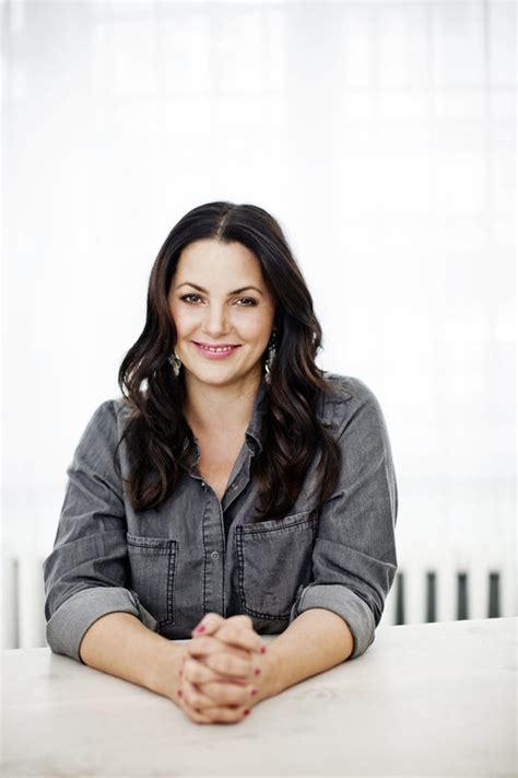 Paula Kommt Sex Und Gute Nacktgeschichten S03E03 Harder Faster Stronger Ich Steh Auf