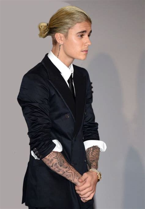 Based On These Photos Justin Bieber Should Definitely Try A Man Bun