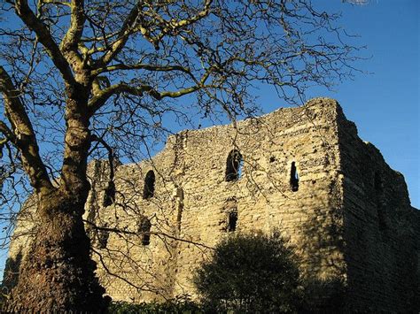 Canterbury Castle Ruins, Canterbury Kent | Canterbury castle, Kent ...