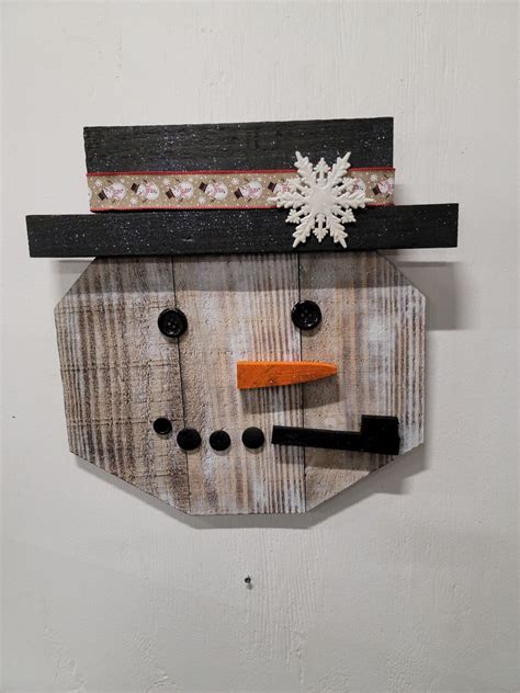 Snowman Face Wood Hand Crafted Wall Hanging Or Door Hanging Etsy