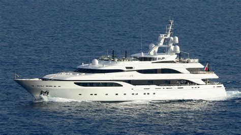 Lioness V Yacht Benetti 635m 2006