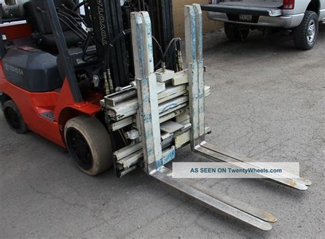 Toyota Forklift With Double Wide Cascade Forks