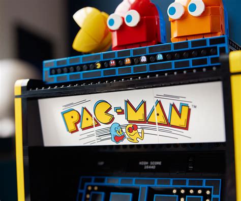 Игрален комплект конструктор ЛЕГО Icons 10323 - Аркада PAC-MAN | КОМСЕД